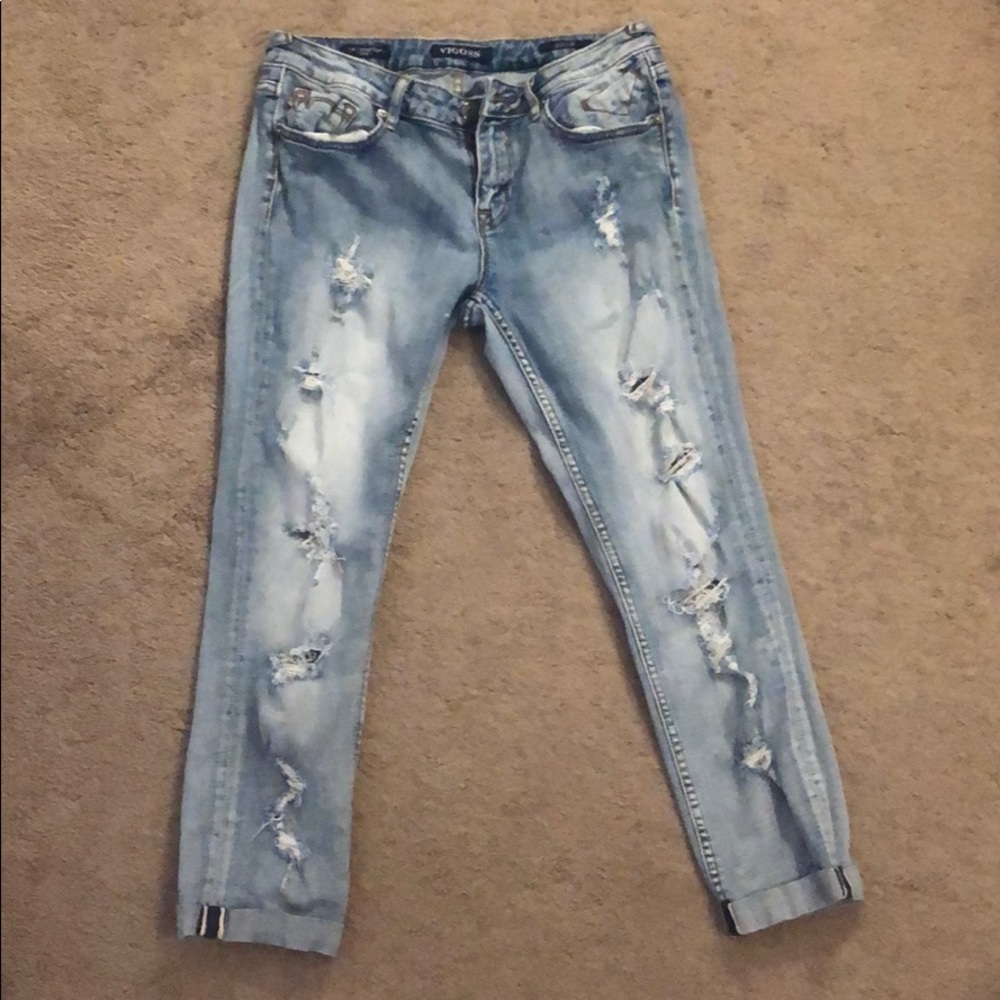 Vigoss Distressed Cropped Jeans
